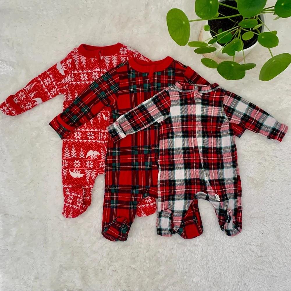 Old Navy Holiday Footie Pajamas for Baby - Picture 1 of 6